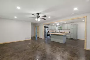 509 Co Rd 2271, Telephone, TX 75488 - Photo 9