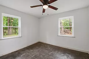 509 Co Rd 2271, Telephone, TX 75488 - Photo 21
