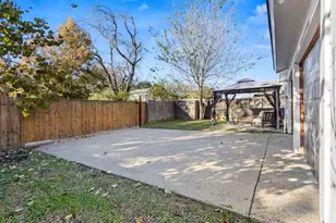 3925 Bond St, Rowlett, TX 75088 - Photo 35