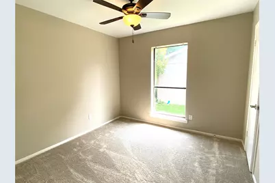 2704 Winding Creek Drive, Carrollton, TX 75007 - Photo 15