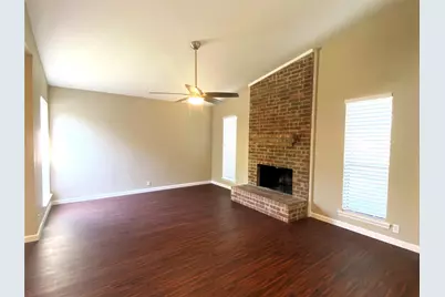 2704 Winding Creek Drive, Carrollton, TX 75007 - Photo 3
