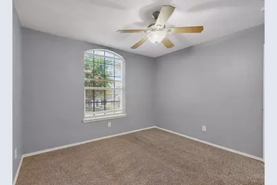 549 Continental Drive, Lewisville, TX 75067 - Photo 27