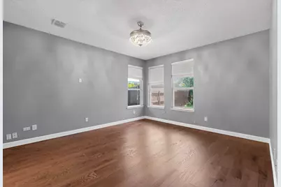 549 Continental Drive, Lewisville, TX 75067 - Photo 21