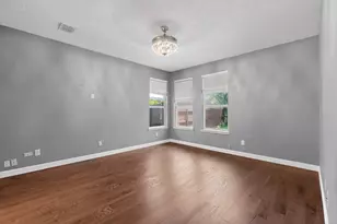 549 Continental Dr, Lewisville, TX 75067 - Photo 21
