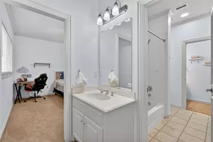 12939 Epps Field Rd, Farmers Branch, TX 75234 - Photo 29