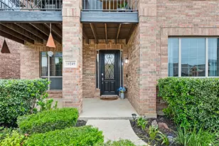10249 Crowne Pointe Ln, Fort Worth, TX 76244 - Photo 5