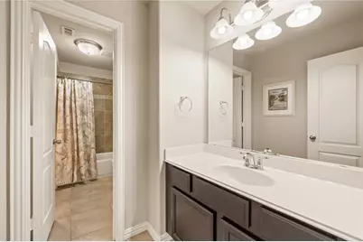 10249 Crowne Pointe Lane, Fort Worth, TX 76244 - Photo 25