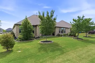 8704 Latite Ln, Denton, TX 76207 - Photo 37