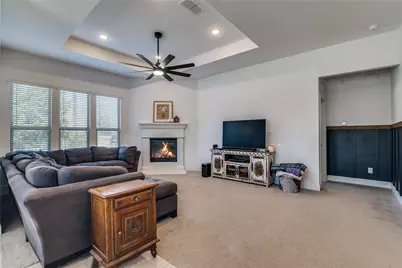 215 Tallgrass Drive, Lavon, TX 75166 - Photo 9