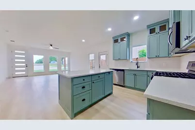 406 Indiana Street, Arlington, TX 76011 - Photo 17