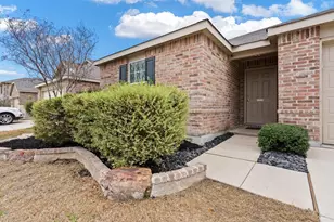 9937 Amosite Dr, Fort Worth, TX 76131 - Photo 5