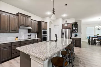 354 Wolf Creek Drive, Waxahachie, TX 75165 - Photo 9