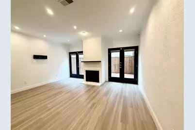2727 Shelby Avenue #H, Dallas, TX 75219 - Photo 3