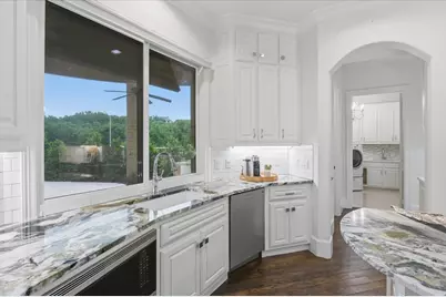 4153 Idlewild Drive, Fort Worth, TX 76107 - Photo 11
