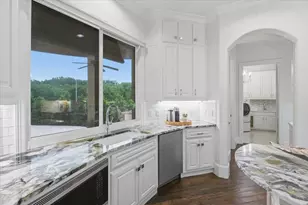 4153 Idlewild Dr, Fort Worth, TX 76107 - Photo 11