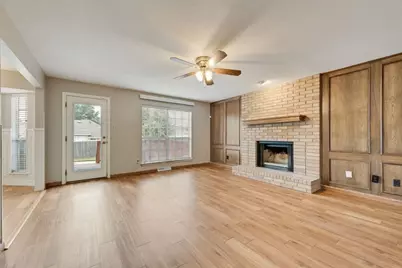 4902 Thorncliffe Drive, Arlington, TX 76016 - Photo 15