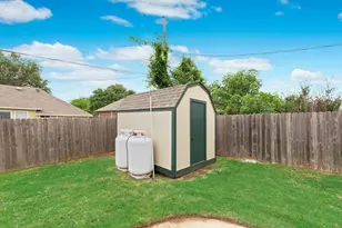4902 Thorncliffe Dr, Arlington, TX 76016 - Photo 35