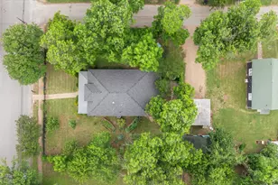708 N Anglin St, Cleburne, TX 76031 - Photo 33