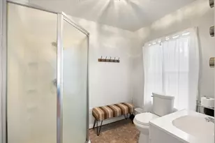 708 N Anglin St, Cleburne, TX 76031 - Photo 19