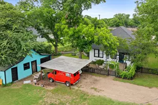 708 N Anglin St, Cleburne, TX 76031 - Photo 37