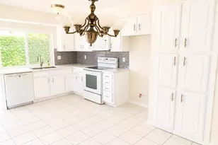 2504 Royal Oaks Dr, Plano, TX 75074 - Photo 7