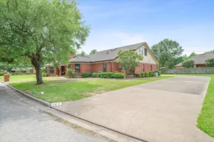 163 Granada Square, Canton, TX 75103 - Photo 3