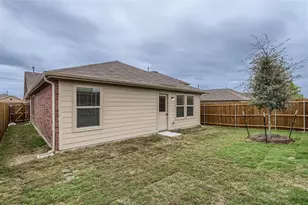 9236 Flowering Dogwood Ln, McKinney, TX 75071 - Photo 3