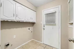 1020 Oxfordshire Dr, Carrollton, TX 75007 - Photo 19
