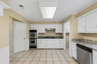 1020 Oxfordshire Dr, Carrollton, TX 75007 - Photo 7