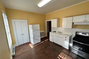 512 Pearl St, Denton, TX 76201 - Photo 7