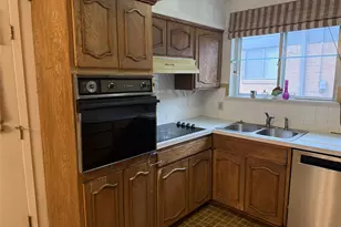 1014 Bunn Dr, Irving, TX 75061 - Photo 3