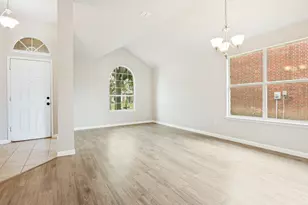 3247 Yeltes, Grand Prairie, TX 75054 - Photo 3