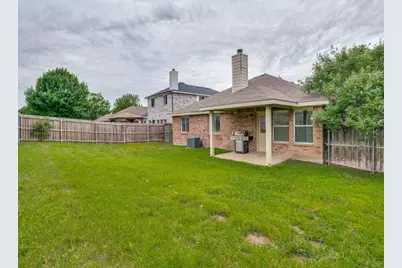 3247 Yeltes, Grand Prairie, TX 75054 - Photo 23