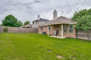 3247 Yeltes, Grand Prairie, TX 75054 - Photo 23