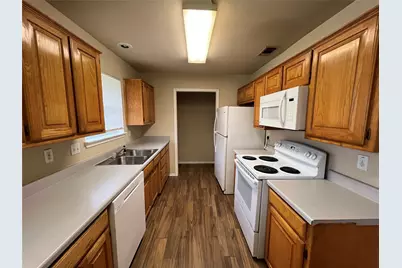 1811 Park Place, Sherman, TX 75092 - Photo 5
