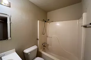 1811 Park Pl, Sherman, TX 75092 - Photo 11
