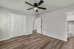404 Nathan St, Burleson, TX 76028 - Photo 17