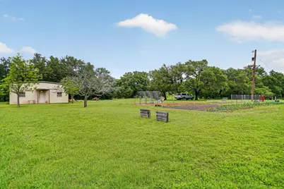 14145 S Highway 281, Santo, TX 76472 - Photo 31