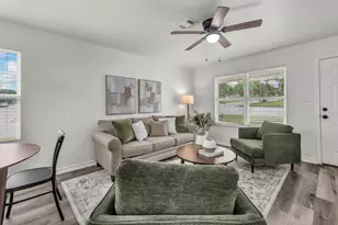 1415 N Elm St, Weatherford, TX 76086 - Photo 5