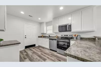1415 N Elm Street, Weatherford, TX 76086 - Photo 9