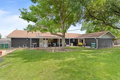 919 S Avenue N, Clifton, TX 76634 - Photo 27