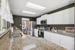 2008 Cassidy Ln, Corinth, TX 76210 - Photo 13