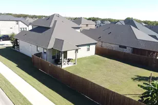604 Shade Tree Way, Princeton, TX 75407 - Photo 5