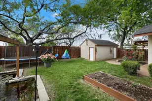 8515 Glencrest Ln, Dallas, TX 75209 - Photo 25