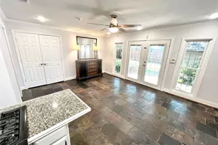 8515 Glencrest Ln, Dallas, TX 75209 - Photo 7