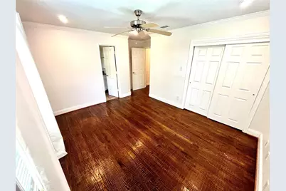 8515 Glencrest Lane, Dallas, TX 75209 - Photo 13