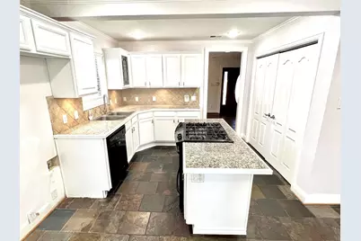 8515 Glencrest Lane, Dallas, TX 75209 - Photo 9