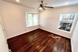 8515 Glencrest Ln, Dallas, TX 75209 - Photo 17