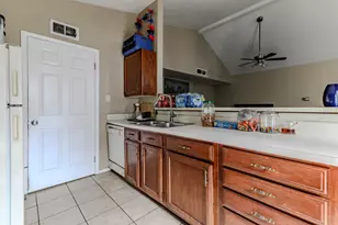 434 Pogue St, Cedar Hill, TX 75104 - Photo 7