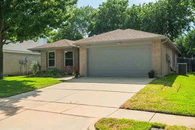 9321 Goldenview Drive, Fort Worth, TX 76244 - Photo 3